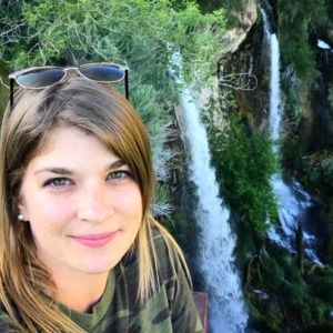 Meet your Posher, Sara